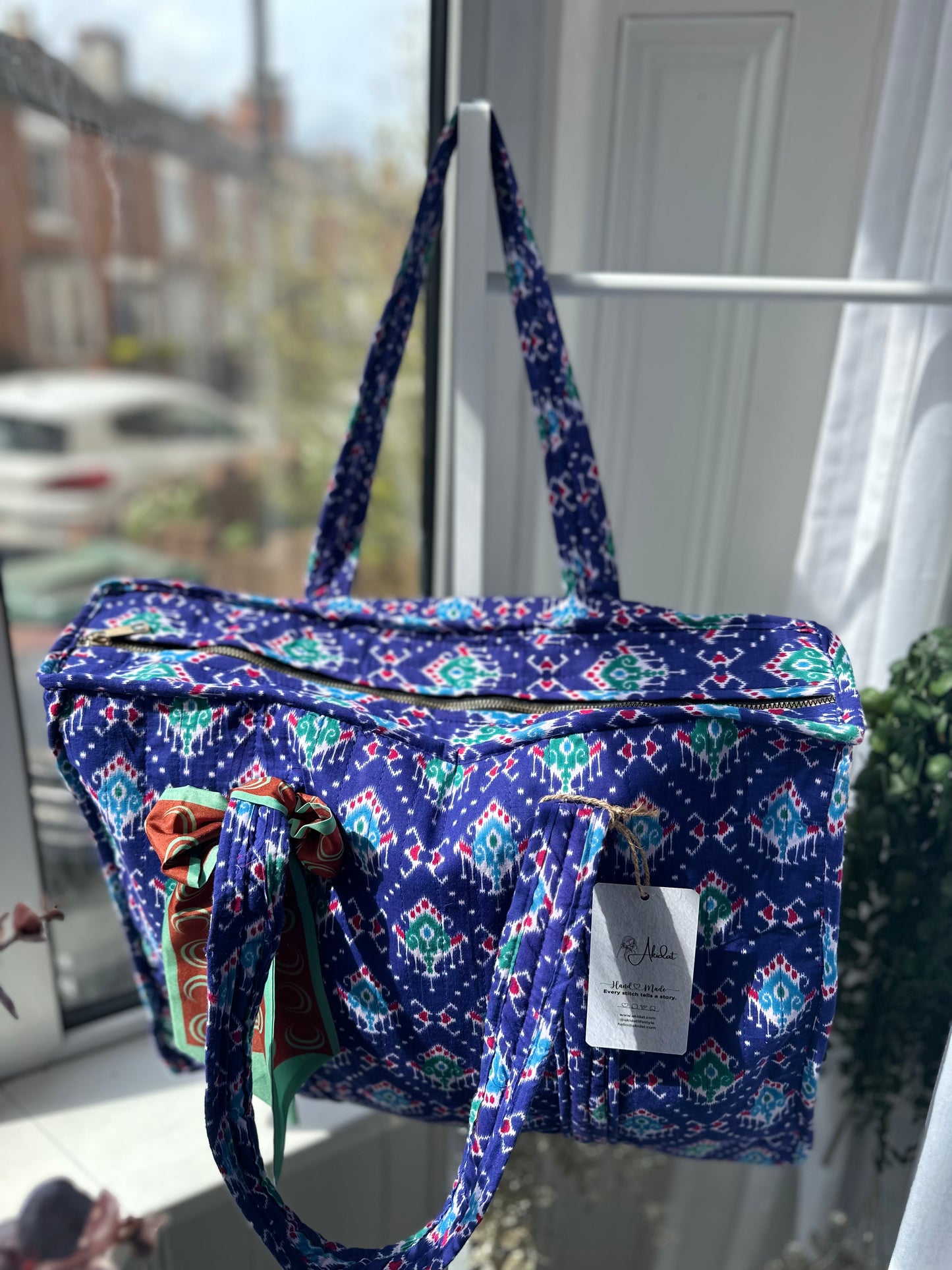 Mayur Patola Handmade Zipper Shoulder Bag with Scarf