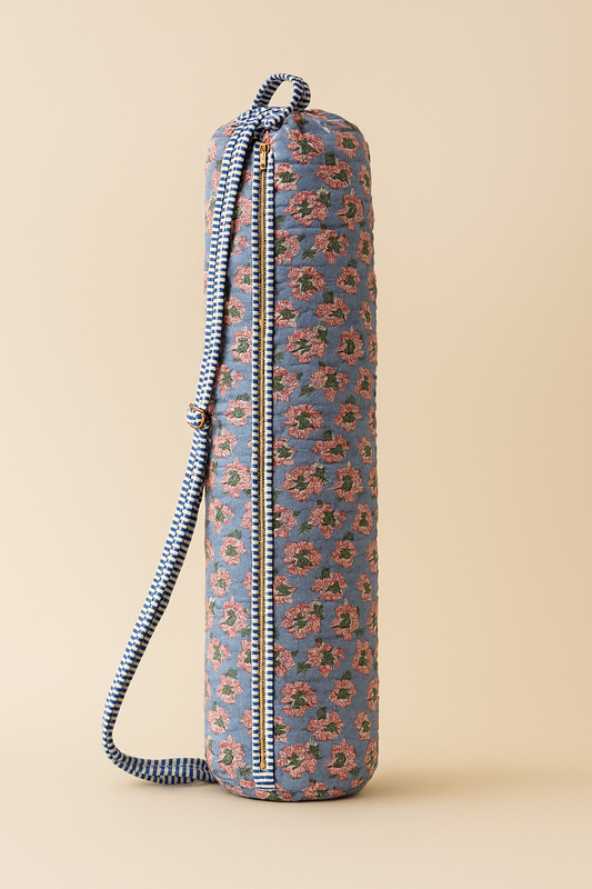 Yoga mat bag with floral pattern and zipper on a beige background